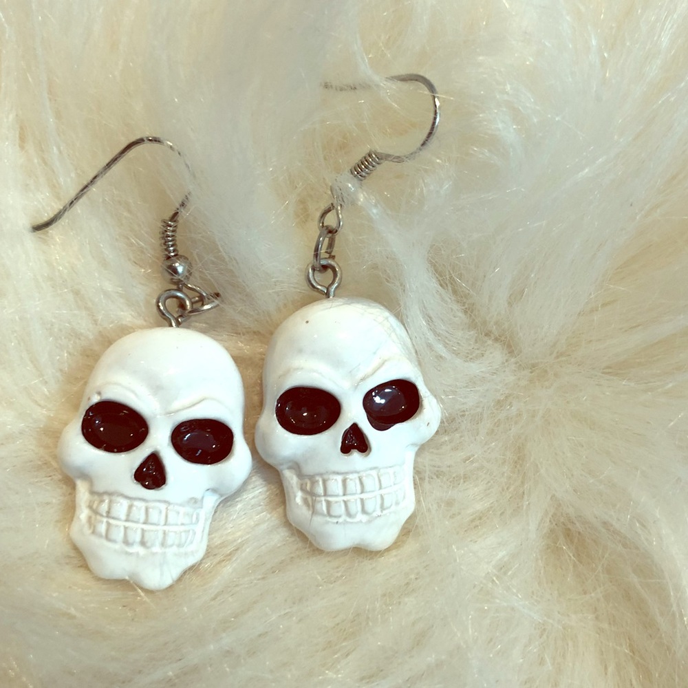 Skull Earrings